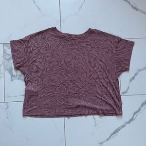 Lululemon Cates crop Tee *Veil Spiced Chai size 8